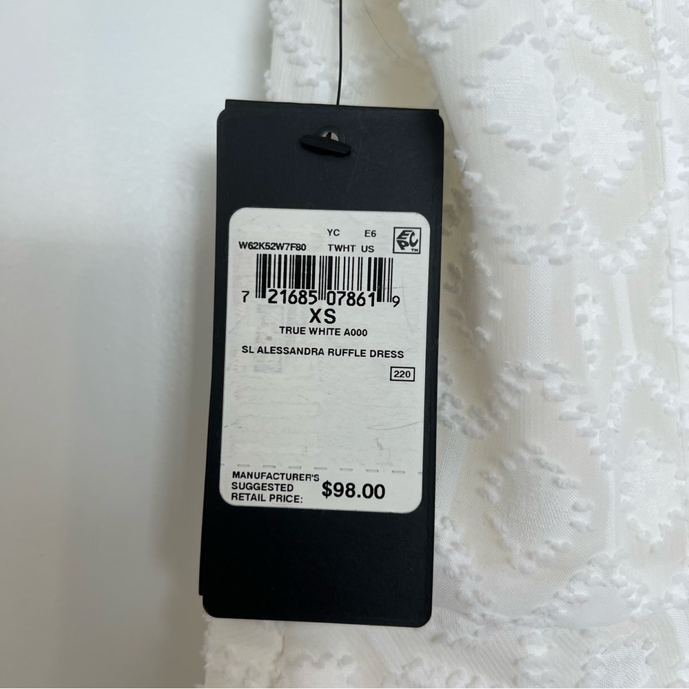 NWT Guess White Lace Up Dress - Picture 4 of 4